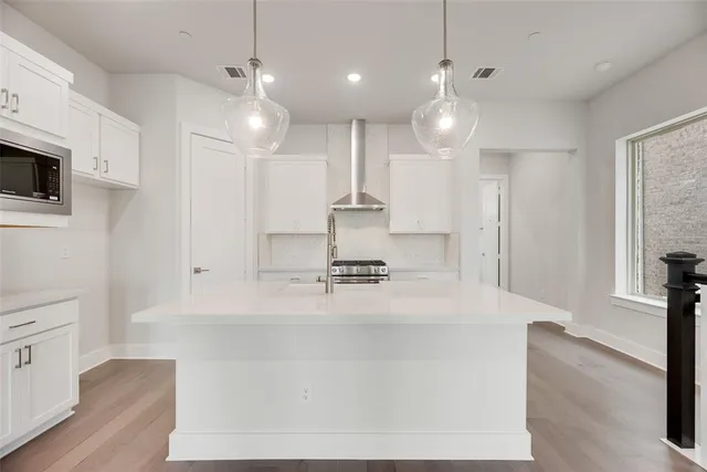 $559,990 | 945 Heights Way, Plano, TX 75075