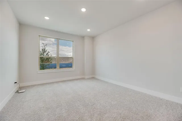 $559,990 | 945 Heights Way, Plano, TX 75075