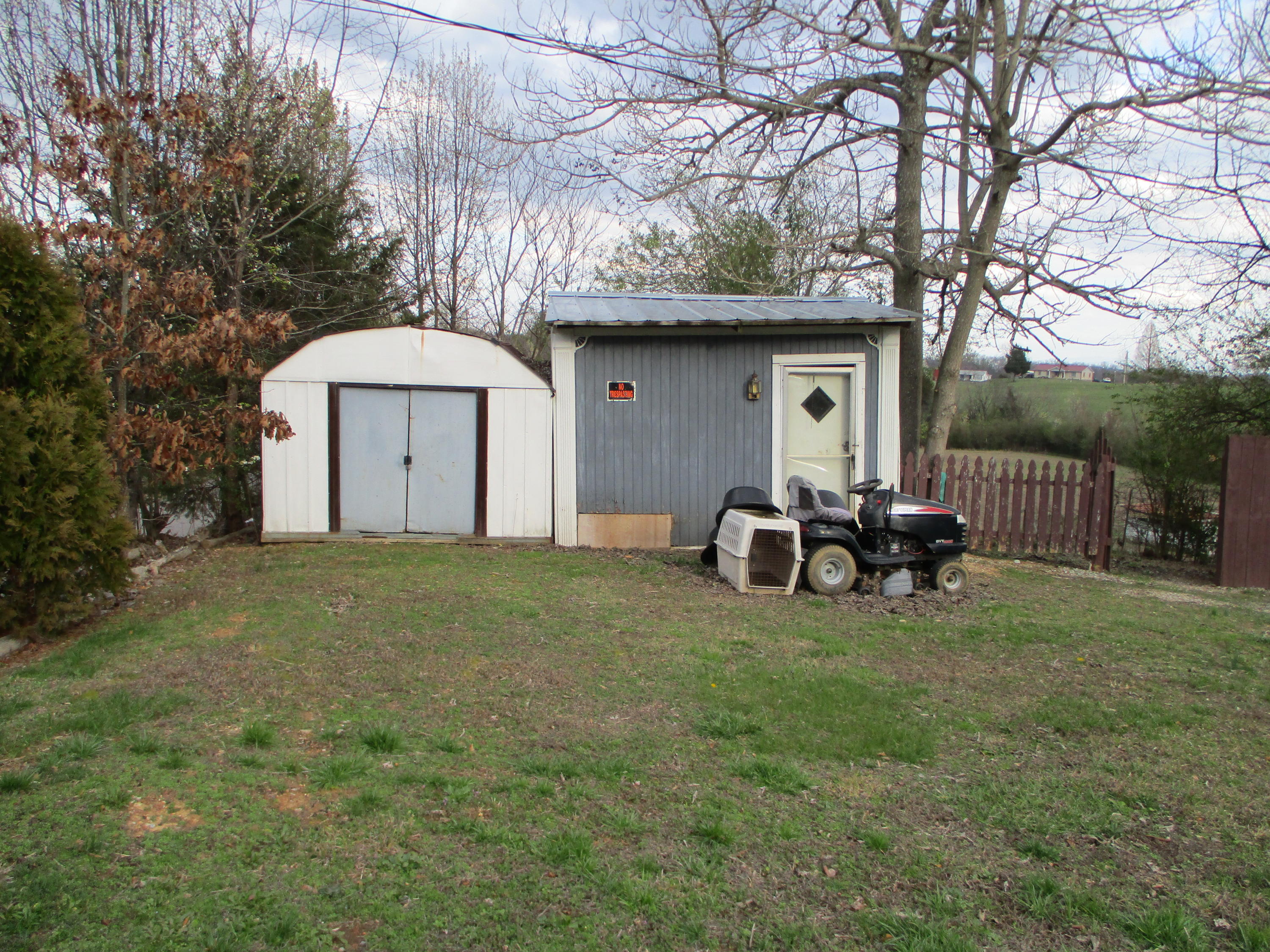 302 Red Pond Road Sweetwater, TN 37874 - Photo 6 of 31 IMG_0282