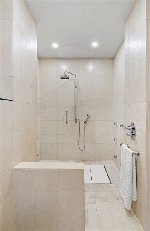453 Washington Street, Unit 3A Boston, MA 02111 - Photo 14 of 18