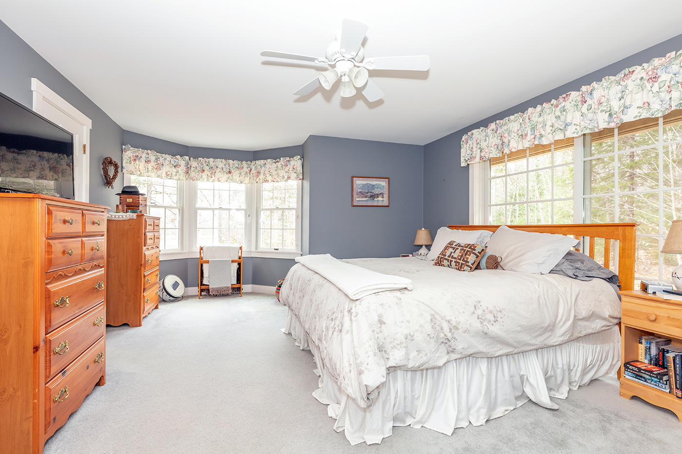 17 Victoria Road Camden, ME 04843 - Photo 7 of 37 Master bedroom 1st fl