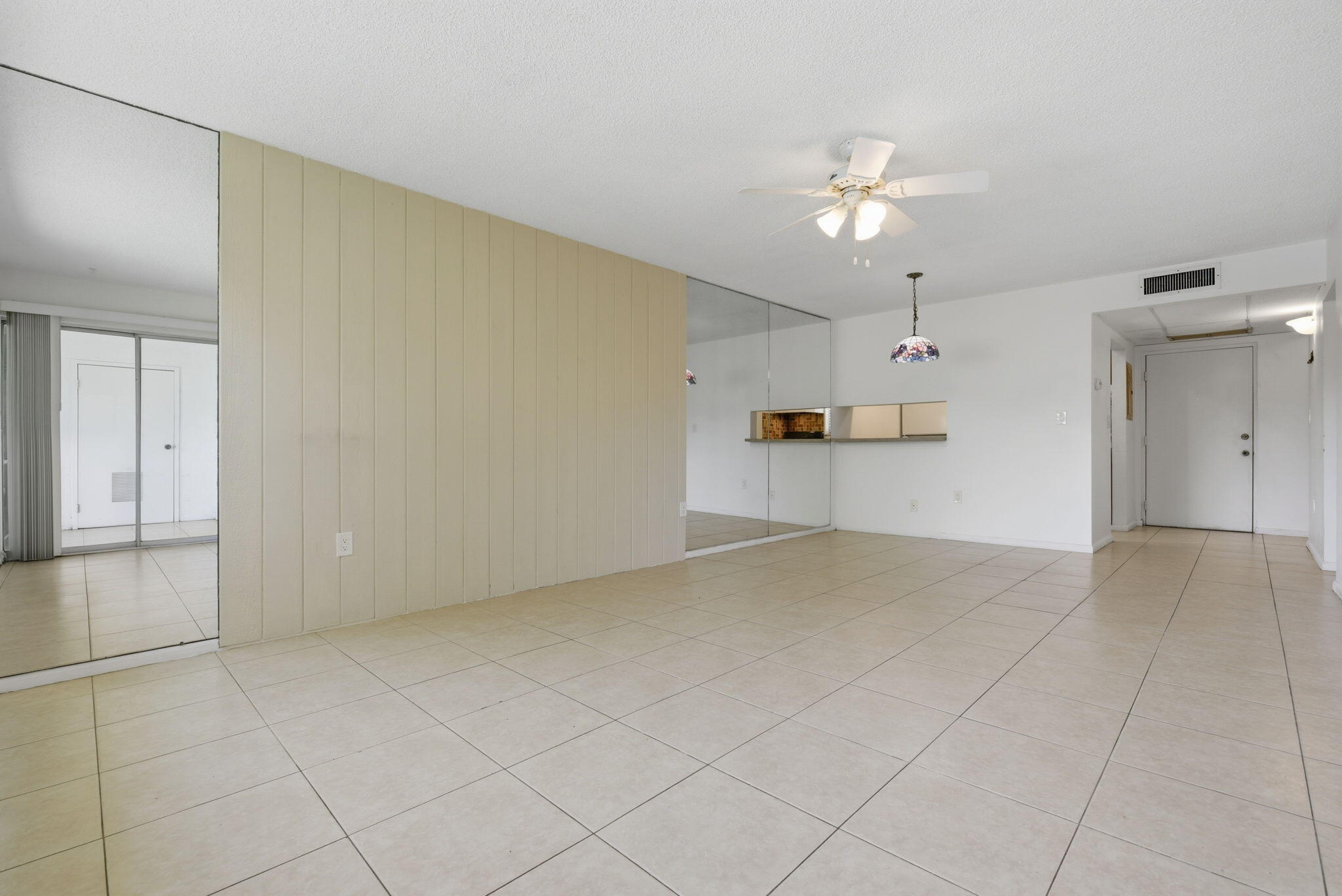 824 Southwest 9th St Circle, Unit 201 Boca Raton, FL 33486 - Photo 3 of 22 3