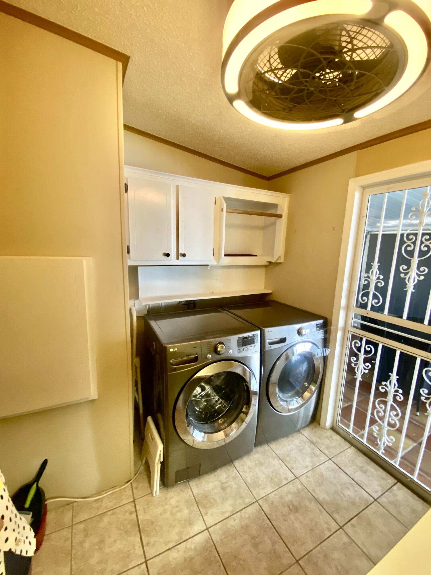 469 Hemingway Terrace Fort Pierce, FL 34982 - Photo 10 of 22 IMG_2664