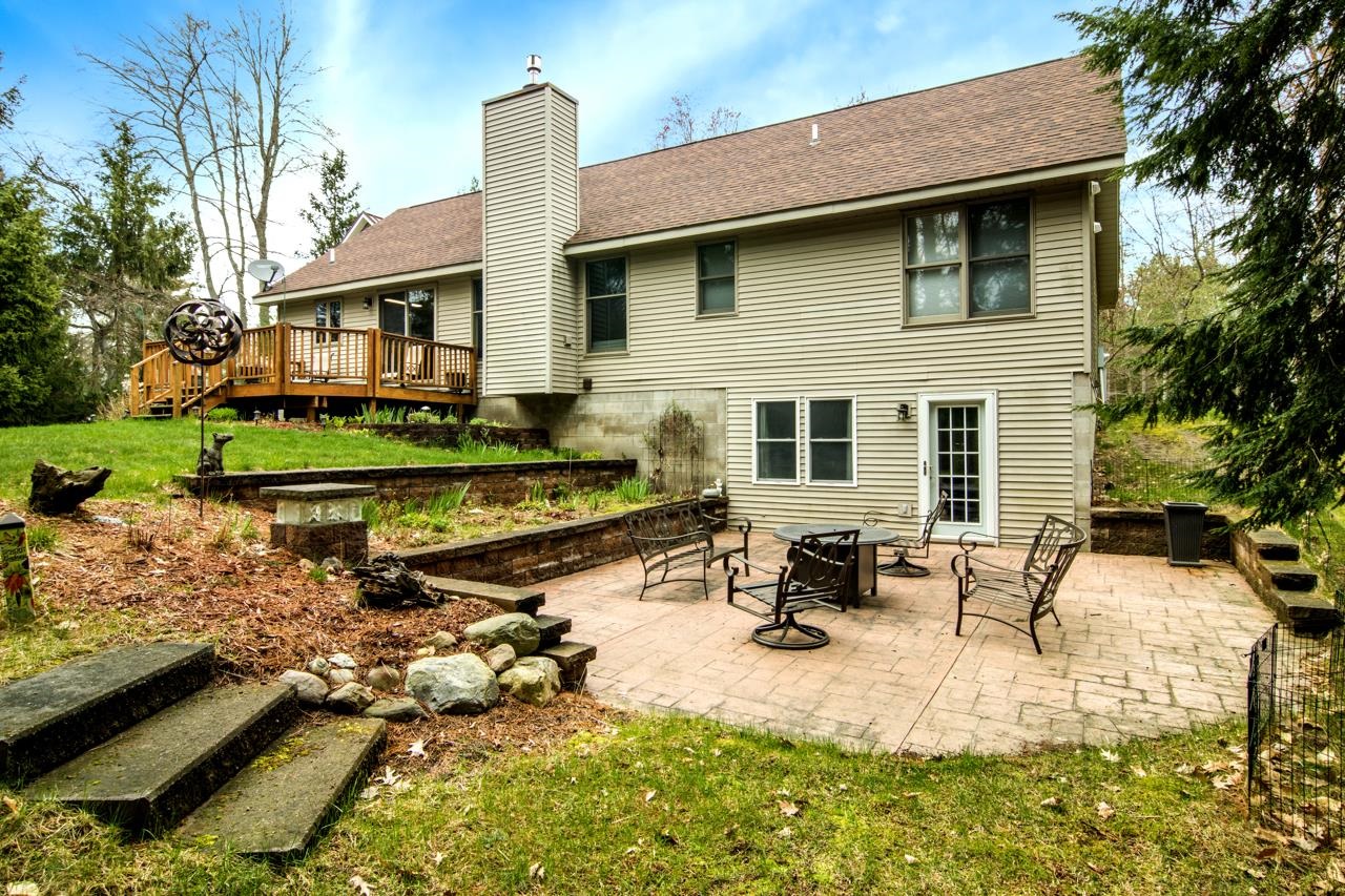961 West Long Lake Road Traverse City, MI 49685 - Photo 31 of 32