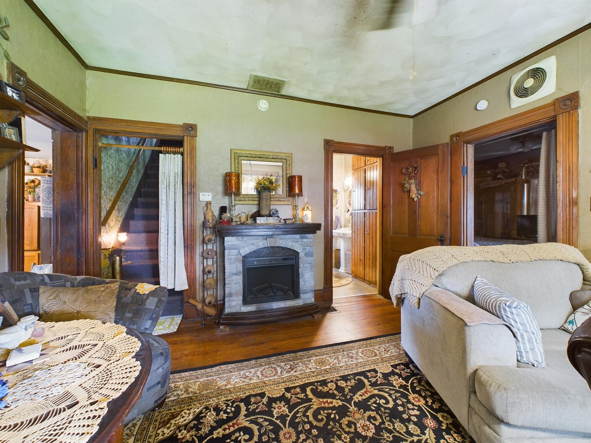 1924 Stephens Road New Madison, OH 45346 - Photo 6 of 37 Gallery Image 6