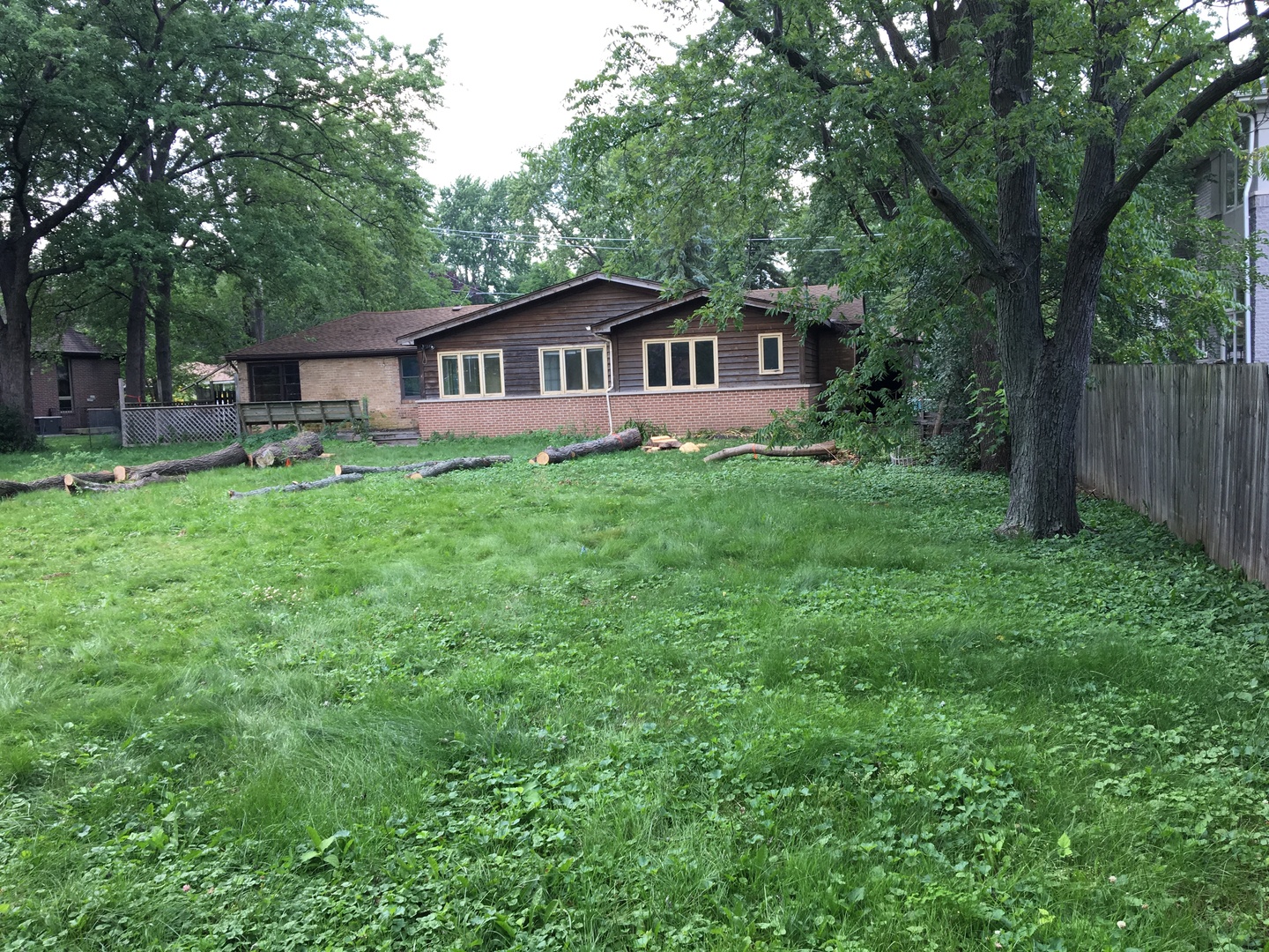 1805 Oakwood Road Northbrook, IL 60062 - Photo 4 of 8