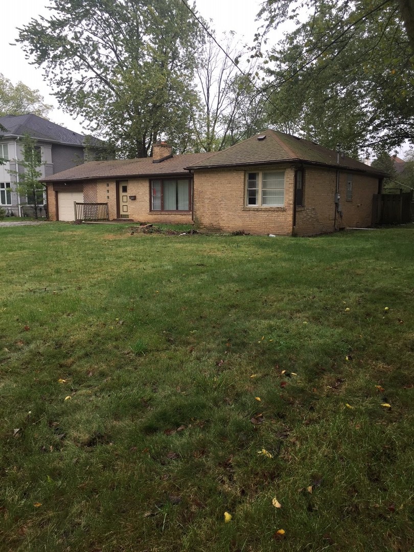 1805 Oakwood Road Northbrook, IL 60062 - Photo 6 of 8