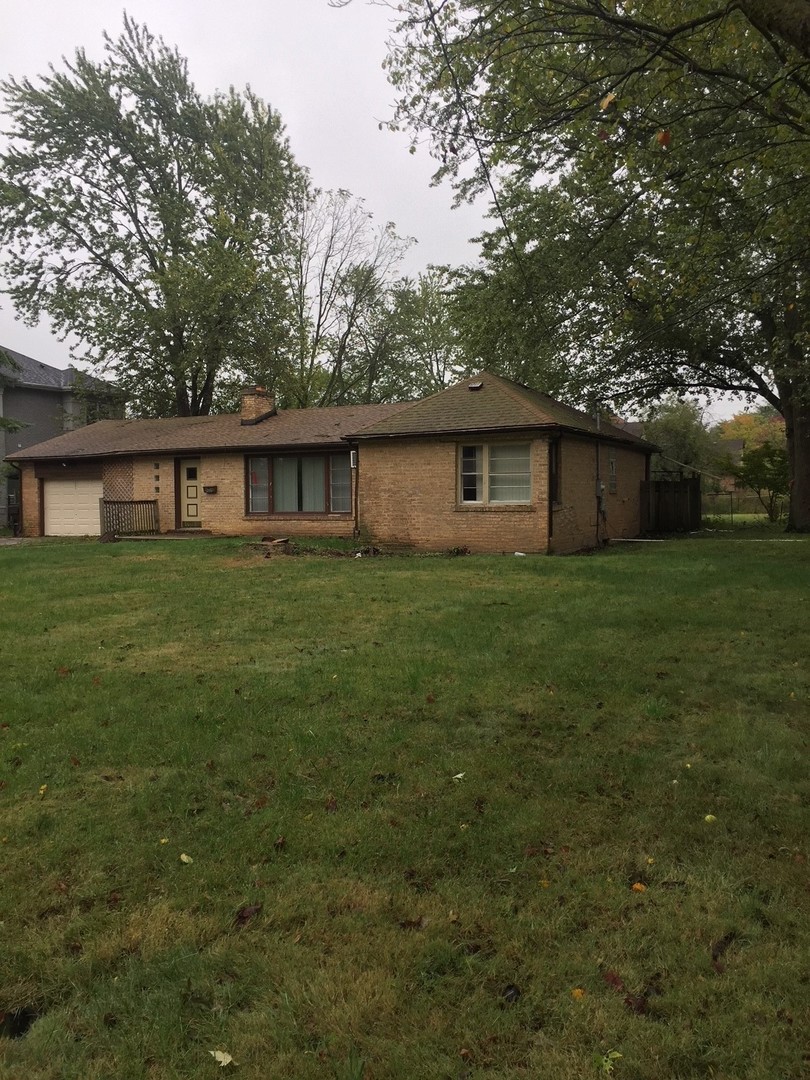 1805 Oakwood Road Northbrook, IL 60062 - Photo 7 of 8