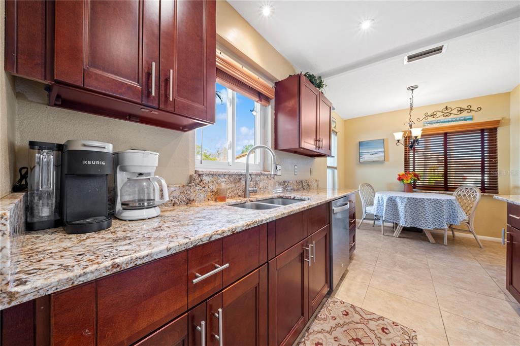 7360 Ulmerton Road, Unit 15D Largo, FL 33771 - Photo 13 of 75