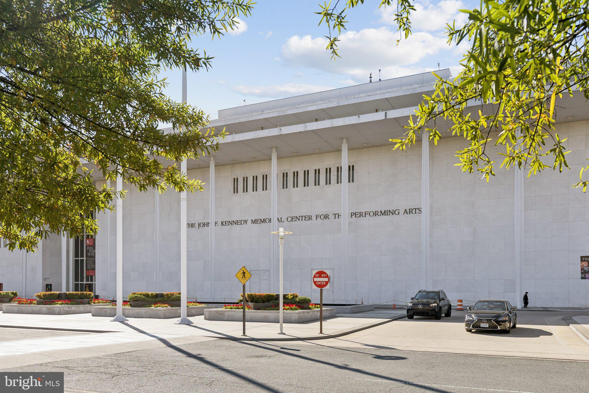 730 24th Street Northwest, Unit 321 Washington, DC 20037 - Photo 28 of 29 a view of a terrace with chairs