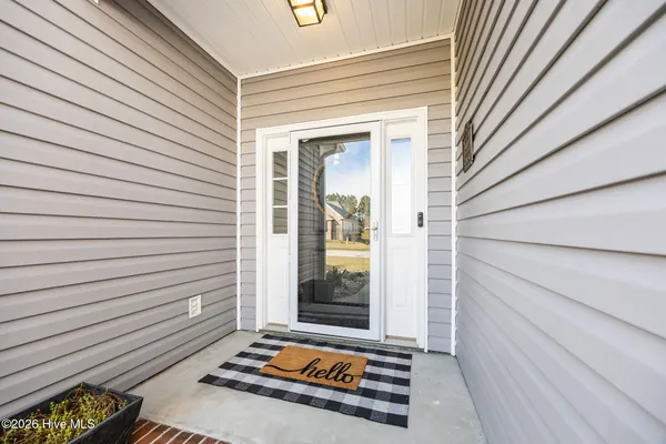 $479,900 | 107 Cormorant Drive, Swansboro, NC 28584