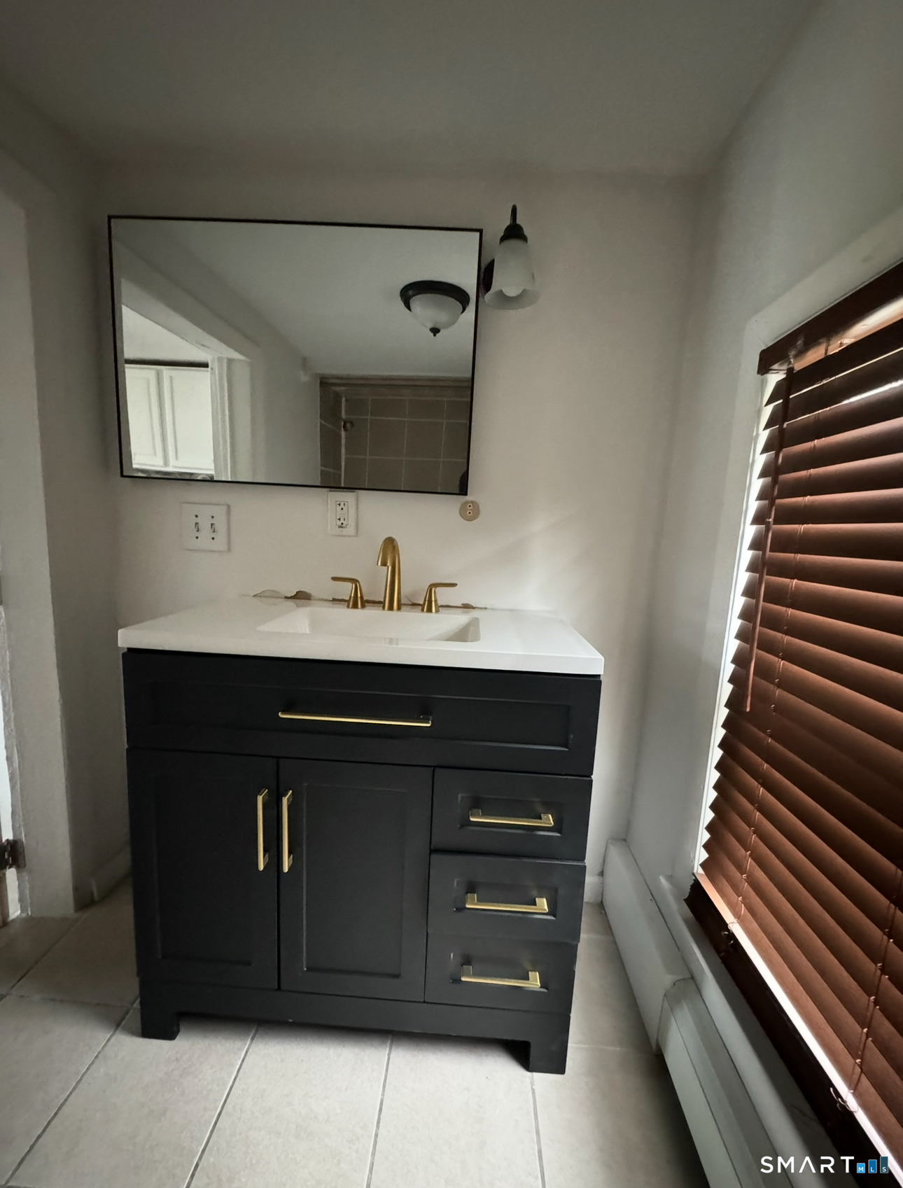 10 Ells Street Ansonia, CT 06401 - Photo 18 of 21 Second floor bathroom