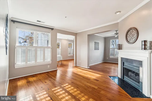 $2,200 | 15610 Everglade Lane, Unit E202, Bowie, MD 20716