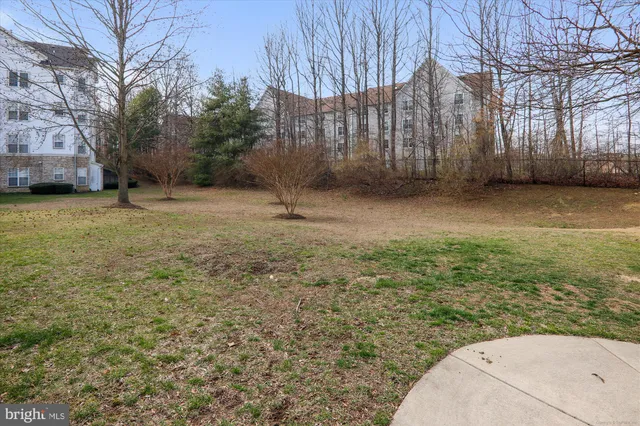 $2,200 | 15610 Everglade Lane, Unit E202, Bowie, MD 20716