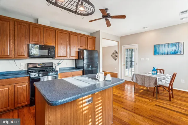 $2,200 | 15610 Everglade Lane, Unit E202, Bowie, MD 20716