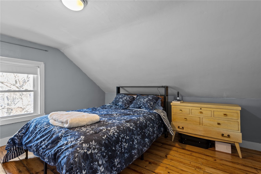 76 Locust Street Providence, RI 02906 - Photo 25 of 34 3rd Floor