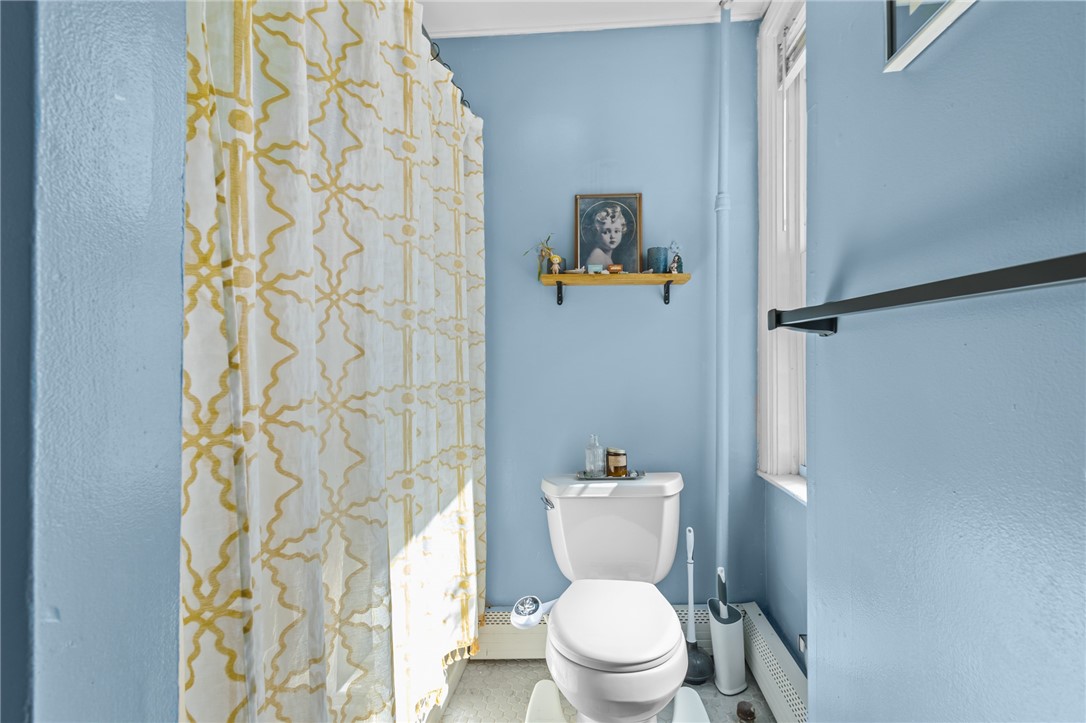 76 Locust Street Providence, RI 02906 - Photo 8 of 34 1st Floor