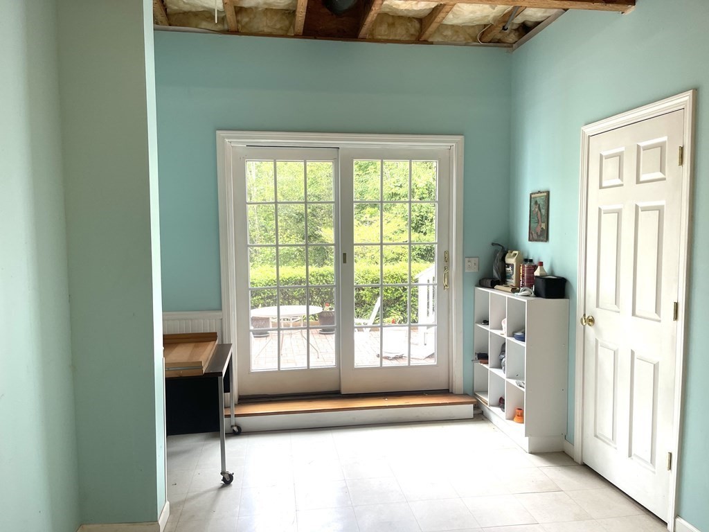 148 Hillcrest Road Marshfield, MA 02050 - Photo 32 of 42 a bedroom with furniture and a window