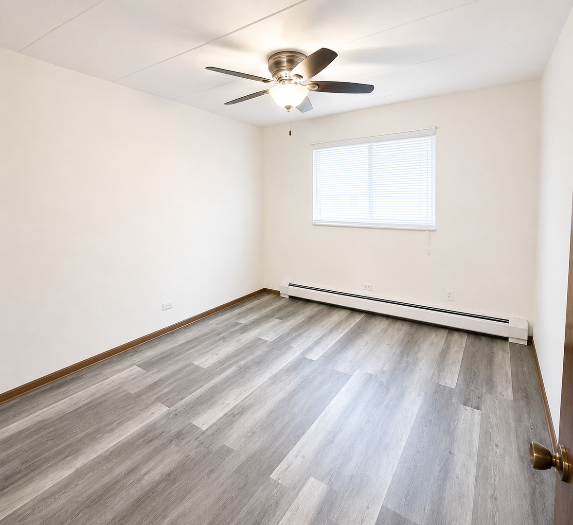 6360 Washington Street, Unit 2B Chicago Ridge, IL 60415 - Photo 2 of 8