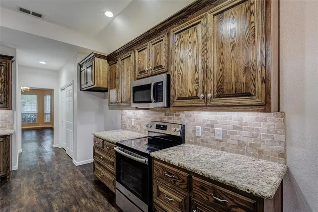 $369,000 | 1036 Cottonbelt Drive, Saginaw, TX 76131