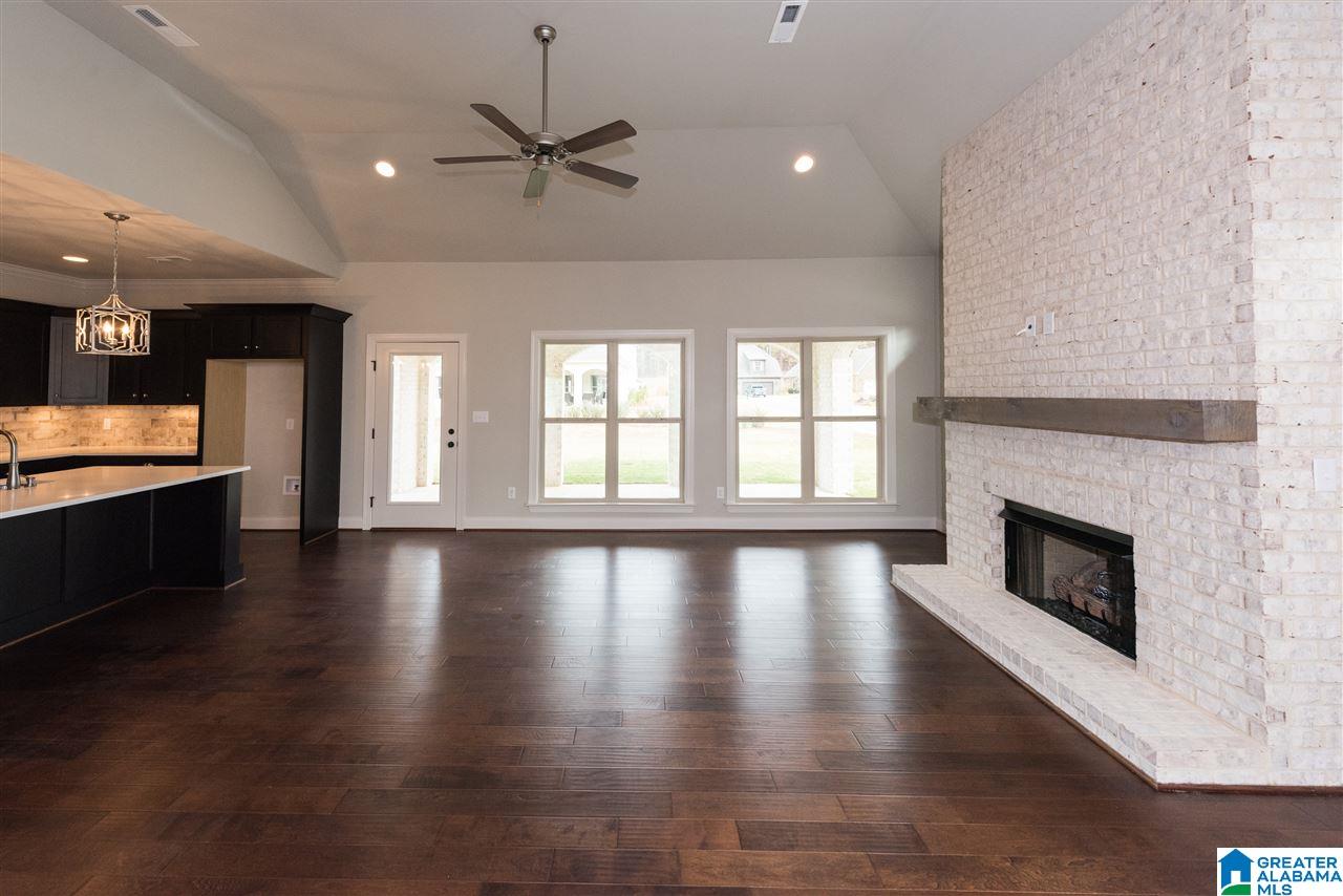 600 Kirkwall Lane Pelham, AL 35124 - Photo 8 of 48