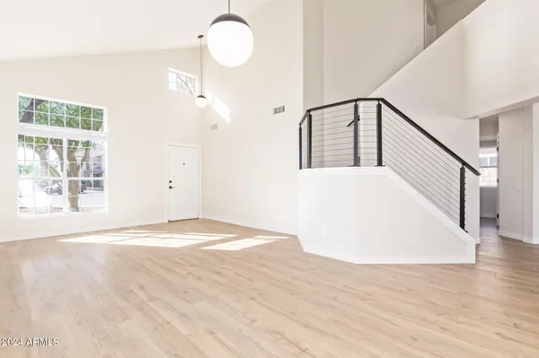 $574,900 | 1018 West Kings Avenue, Phoenix, AZ 85023