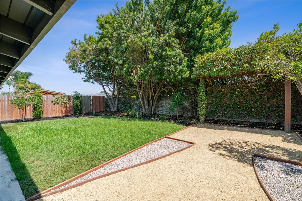 14822 Foxcroft Road Tustin, CA 92780 - Photo 42 of 53 14822 Foxcroft Road
