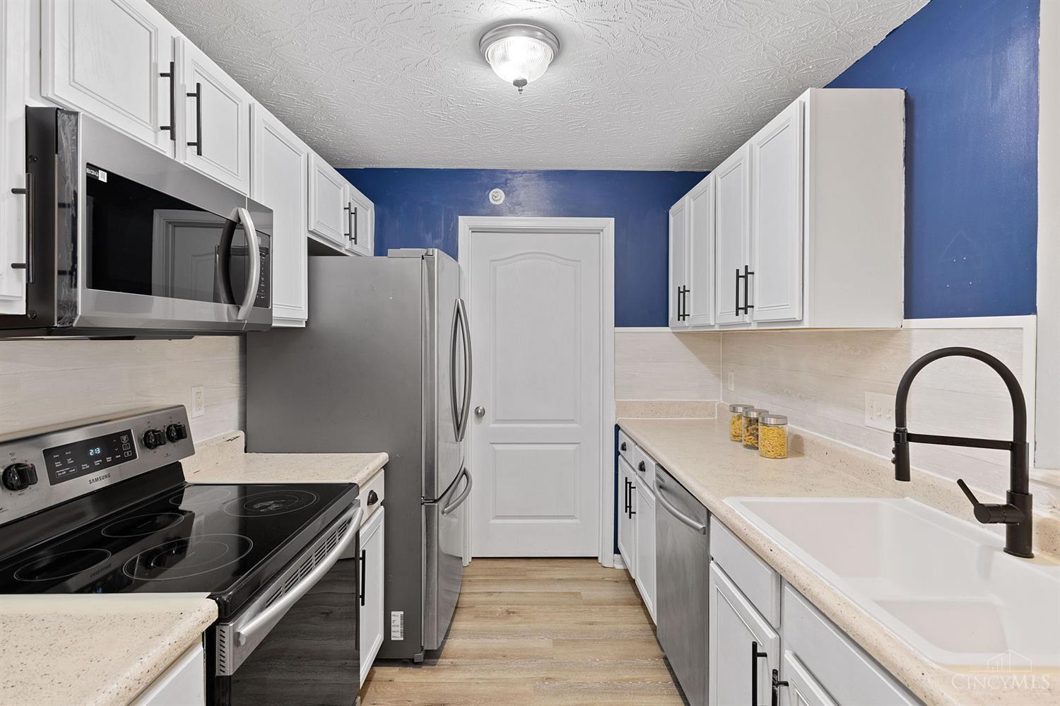 4563 Foley Road, Unit 5 Cincinnati, OH 45238 - Photo 14 of 22 Gallery Image 14