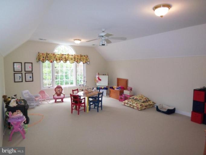 10413 Hunters Valley Road Vienna, VA 22181 - Photo 18 of 27 Other #1