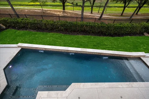 $925,000 | 6211 Alameda Point Lane, Houston, TX 77041