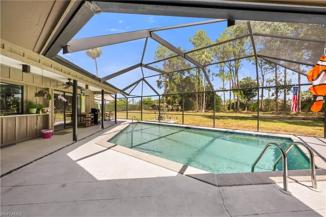 $1,222,500 | 1195 Windswept Avenue, Naples, FL 34109