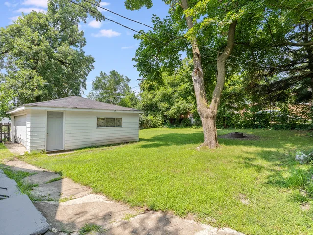 $199,900 | 1025 Woodruff Road, Joliet, IL 60432