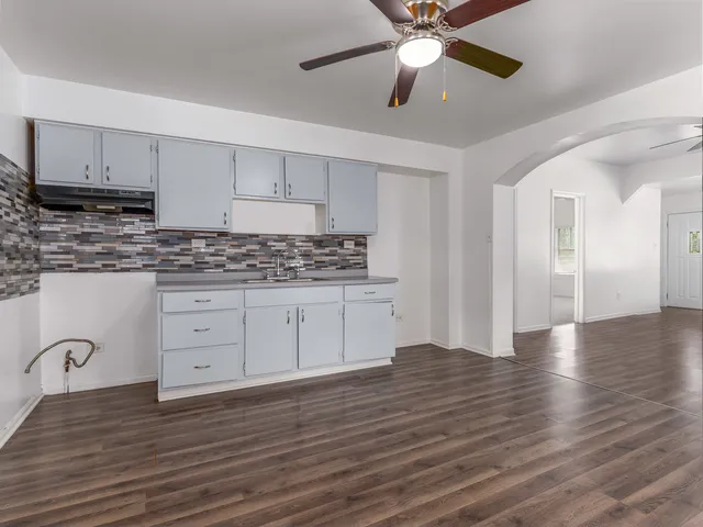 $199,900 | 1025 Woodruff Road, Joliet, IL 60432