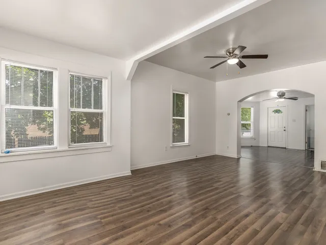 $199,900 | 1025 Woodruff Road, Joliet, IL 60432