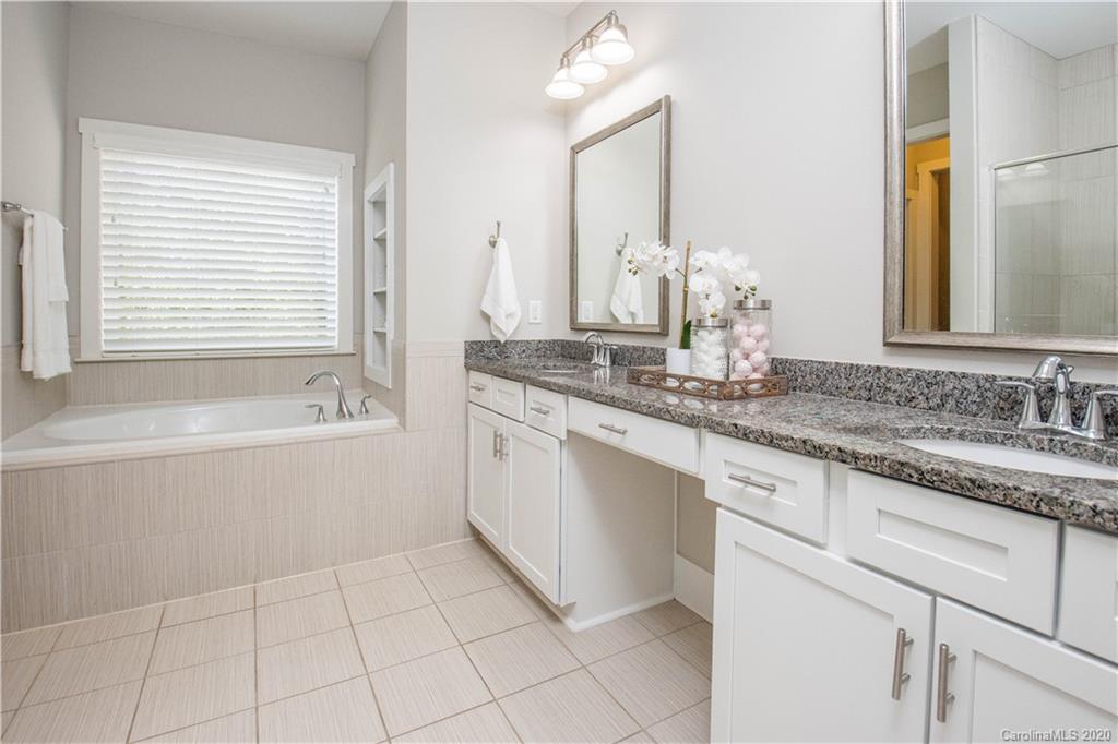 808 Harvest Pointe Drive Fort Mill, SC 29708 - Photo 20 of 48 Gallery Image 20