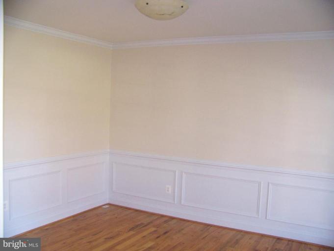 459 Canyon Road Winchester, VA 22602 - Photo 12 of 23 Living Room