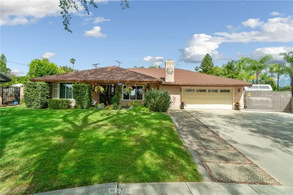 $825,000 | 881 West Dublin Court, Upland, CA 91784