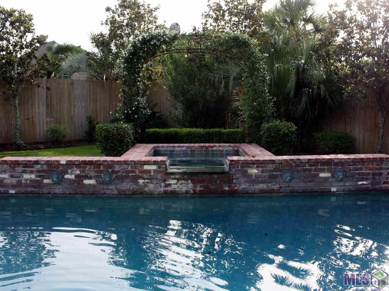 433 Longmeadow Drive Baton Rouge, LA 70810 - Photo 17 of 19 Gallery Image 17