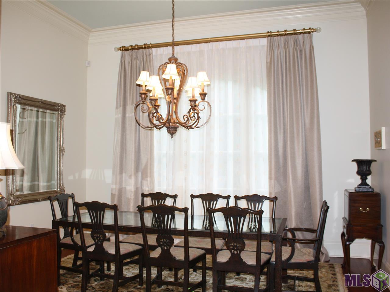 433 Longmeadow Drive Baton Rouge, LA 70810 - Photo 4 of 19 Gallery Image 4