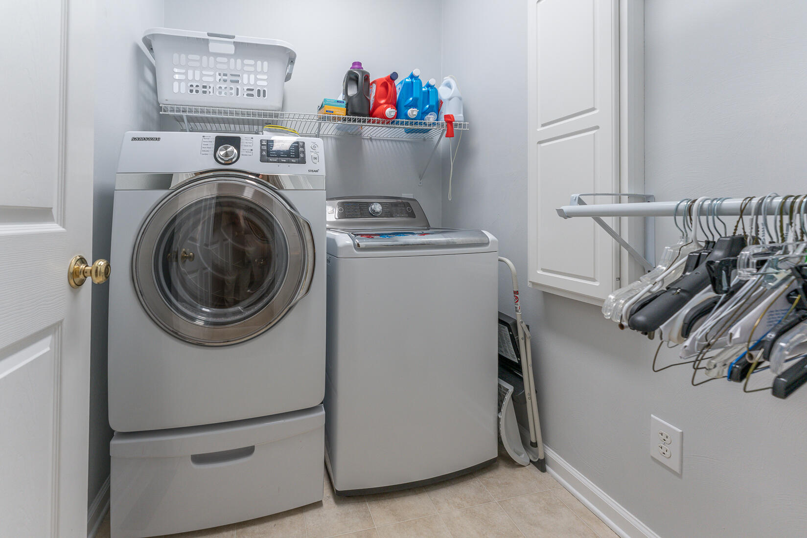 74 Chesney Place Blue Ridge, VA 24064 - Photo 43 of 71 a utility room with dryer and washer