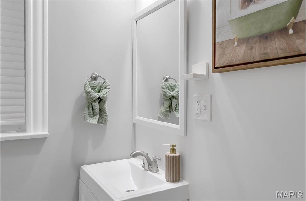 1909 Allen Avenue St. Louis, MO 63104 - Photo 13 of 22