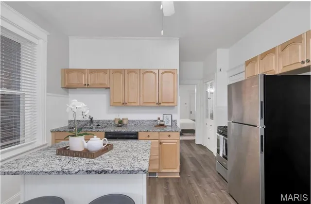 $1,150 | 1909 Allen Avenue, St. Louis, MO 63104