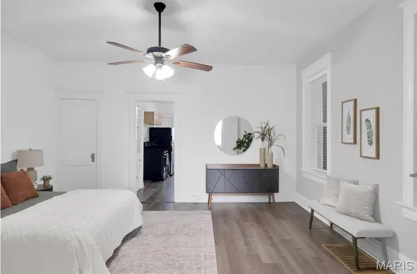 $1,150 | 1909 Allen Avenue, St. Louis, MO 63104