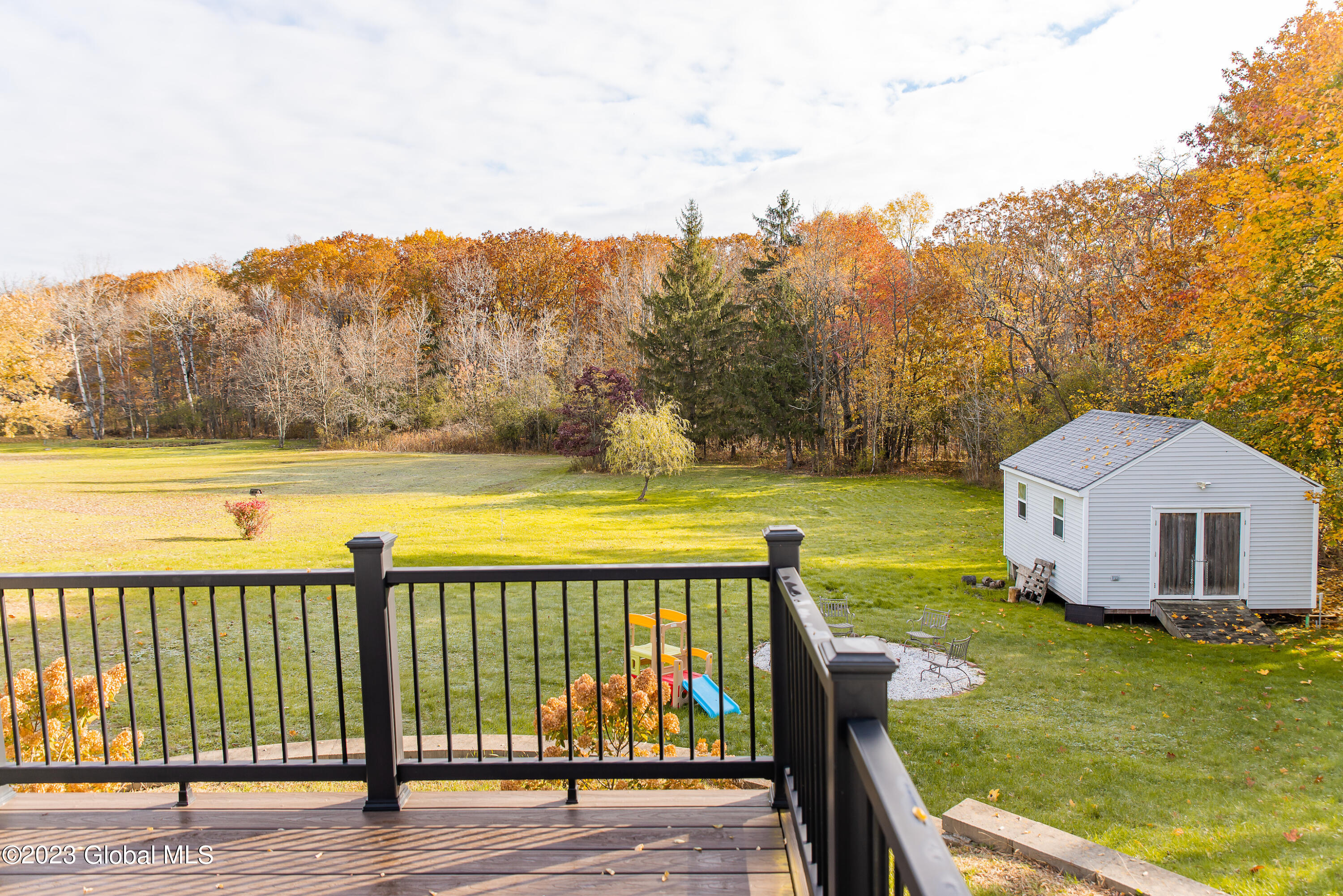 1130 Ridge Road Glenville, NY 12302 - Photo 7 of 27 Large yard