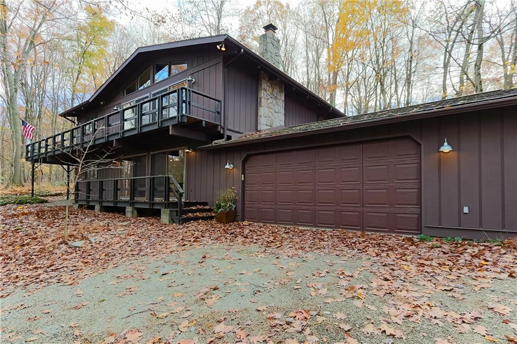 272 Greenbrier Road Acme, PA 15610 - Photo 2 of 24