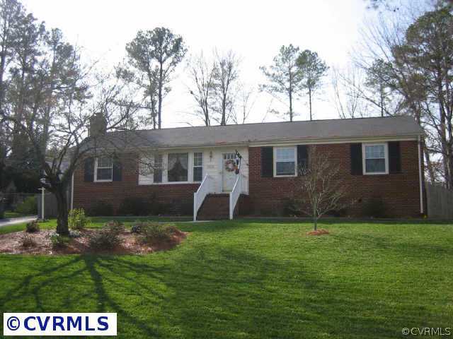 9525 Newhall Road Richmond, VA 23229 - Photo 1 of 10 Exterior Front