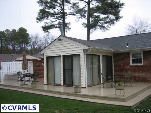 9525 Newhall Road Richmond, VA 23229 - Photo 10 of 10 Other - View of back with new vinyl deck