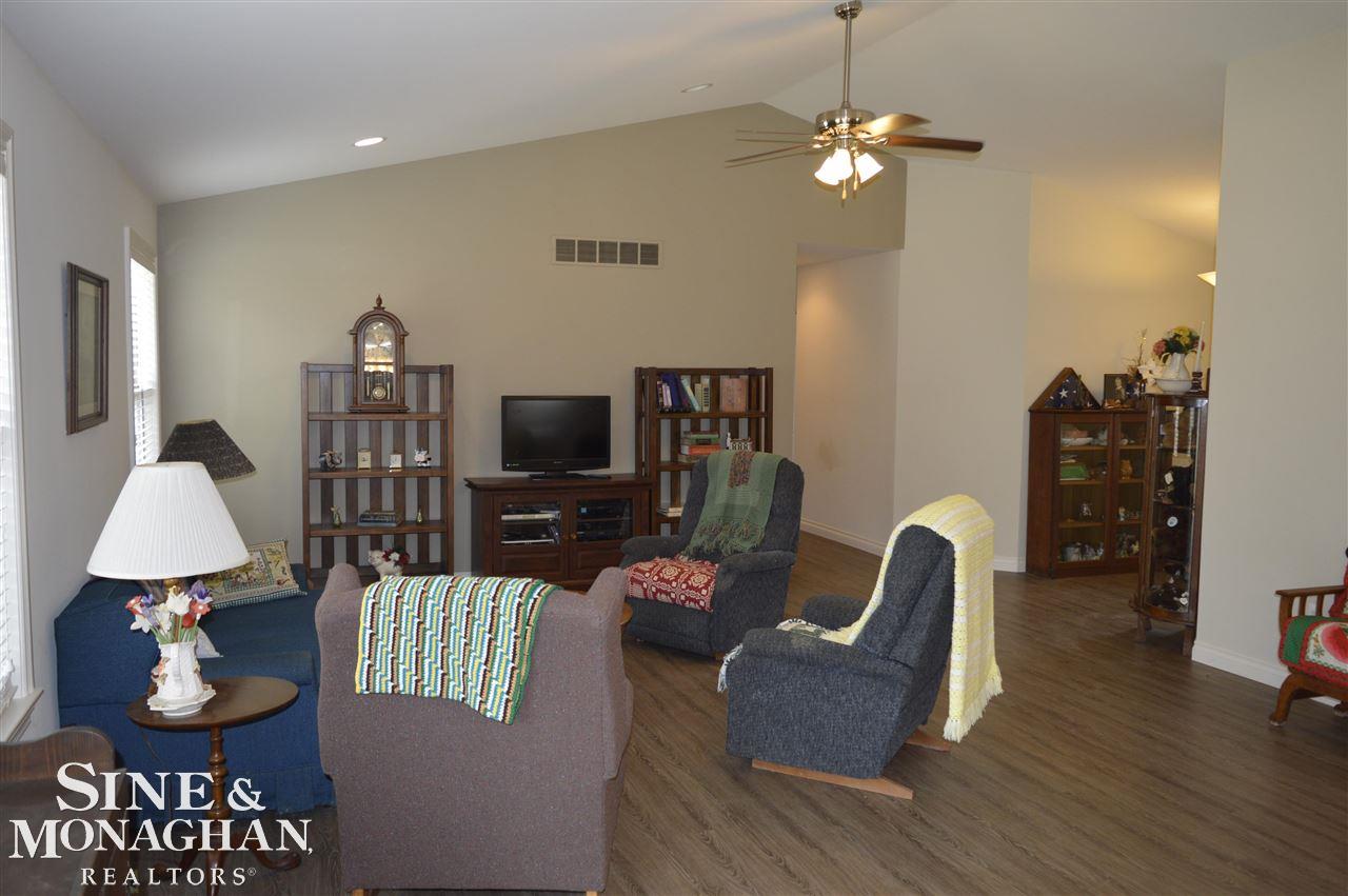 9538 Amy Road Algonac, MI 48001 - Photo 17 of 21 50069302-16.JPG