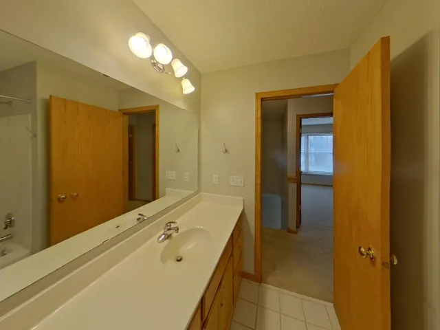 $3,139 | 10071 Raleigh Court, Woodbury, MN 55129