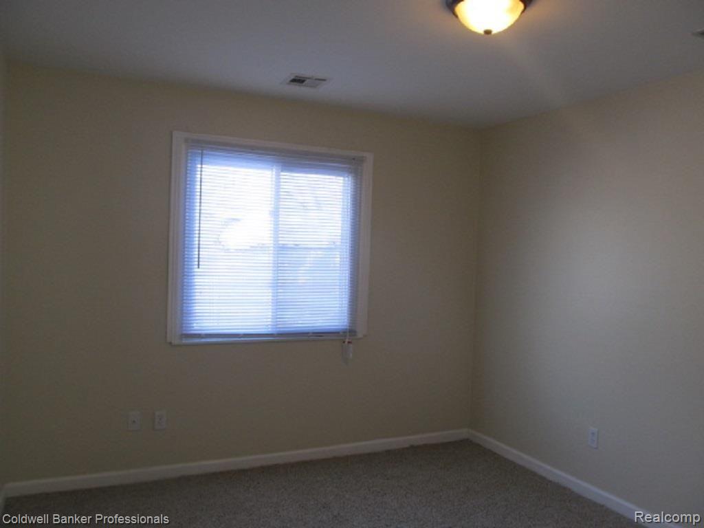 14119 Hannan Road Romulus, MI 48174 - Photo 16 of 19 Bedroom 4.jpg